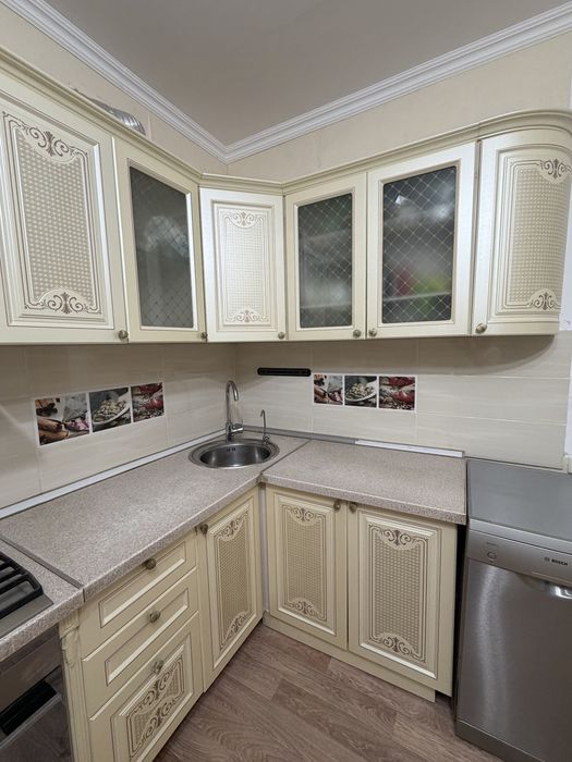 Кухонный гарнитур б/у