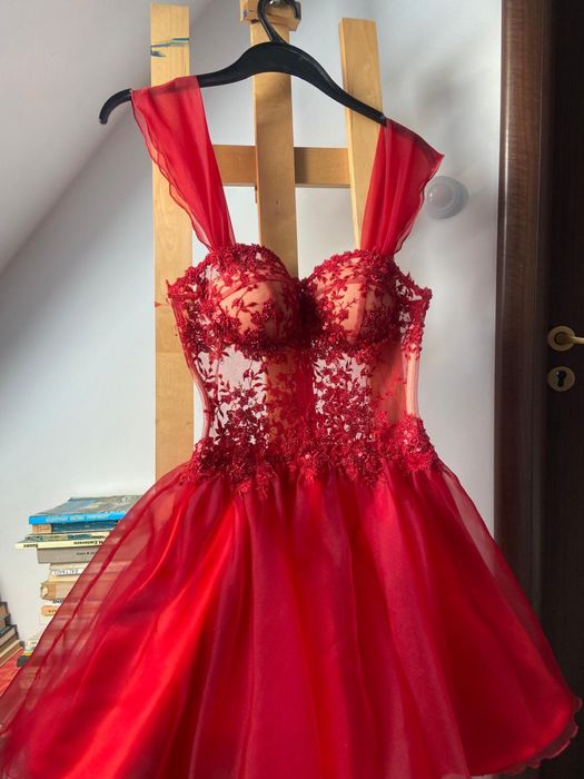 Rochie de ocazie facuta la comanda