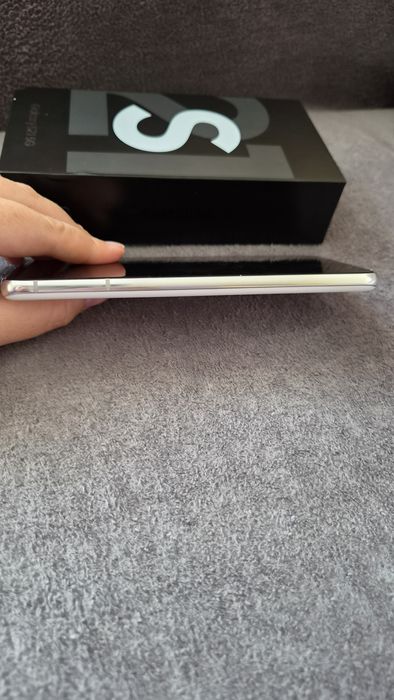 Samsung galaxy s21 5g, с нова батерия