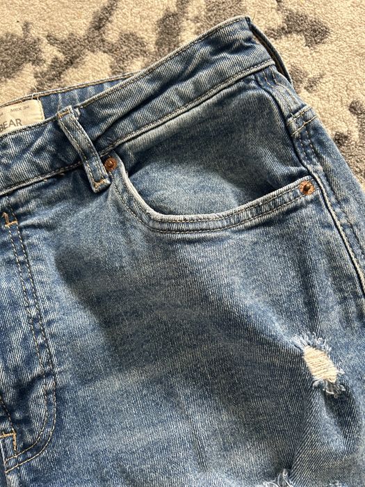 Pantaloni scurti barbati 50 lei