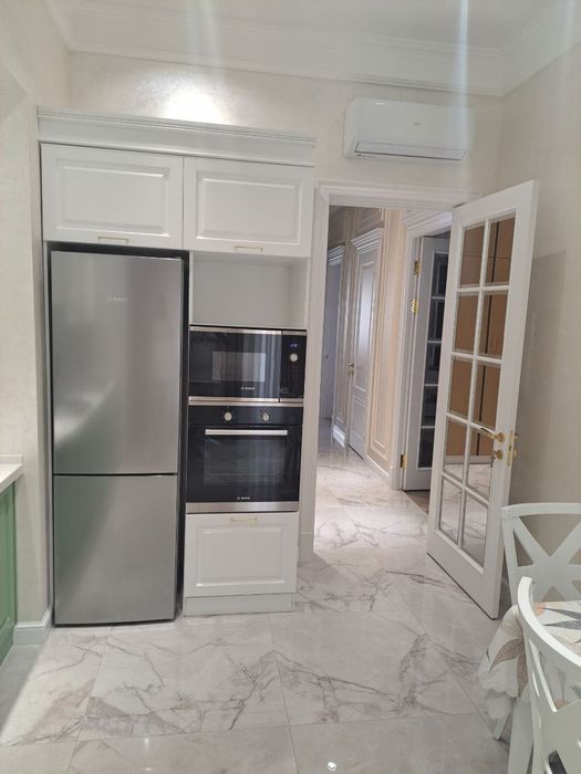 Tashkent siti Boulevard 3-комн 5-этаж 7-этажный кирпичный дом новостро