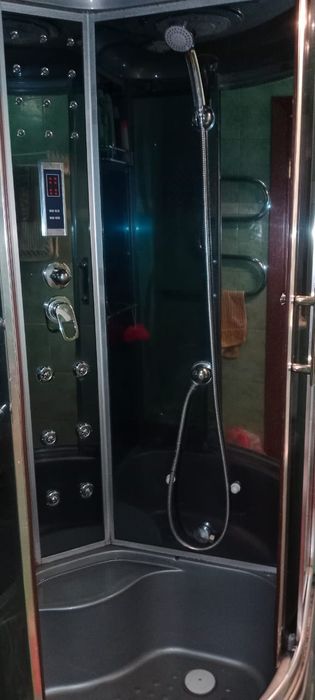 Продаю 2-х комнатную квартиру.