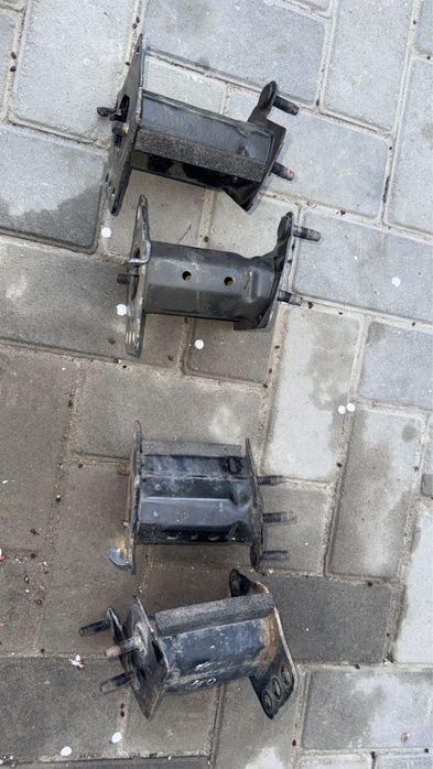 Усилитель бампера 4runner