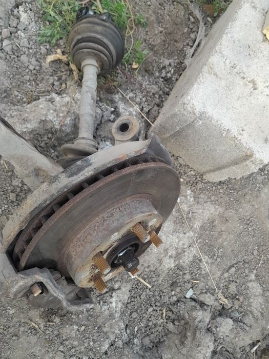 Продам суппорт ступица  в сборе