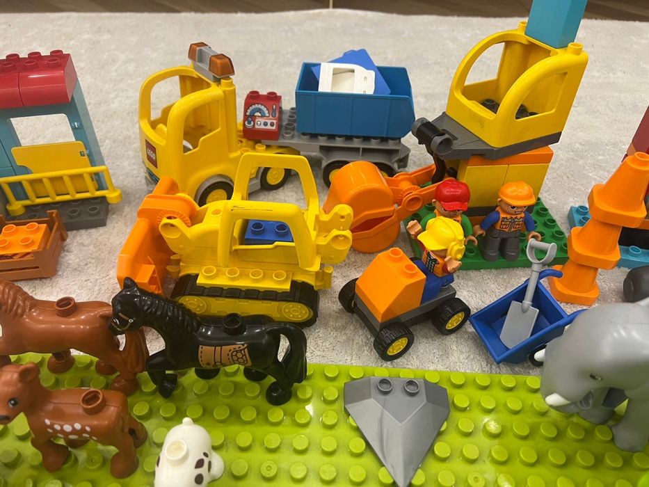 Большой набор LEGO DUPLO (оригинал)