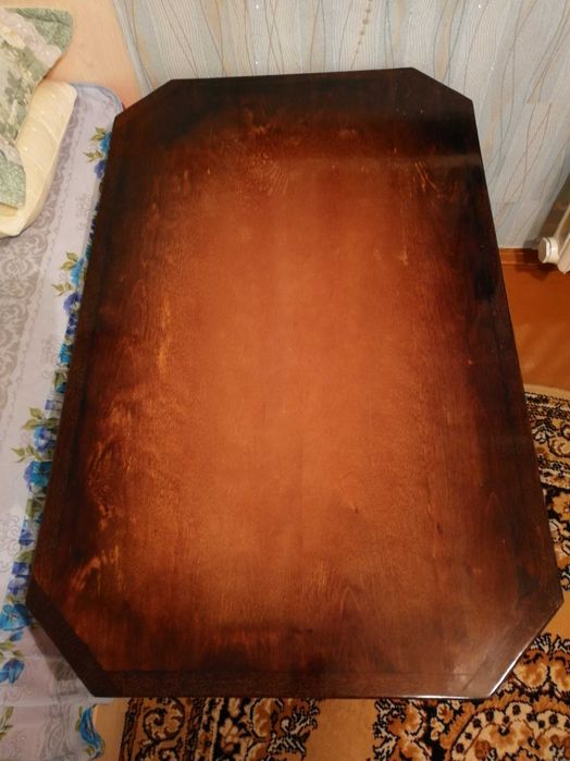 Продам журнальный стол