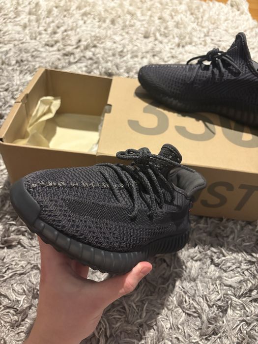 Yeezy 350v2