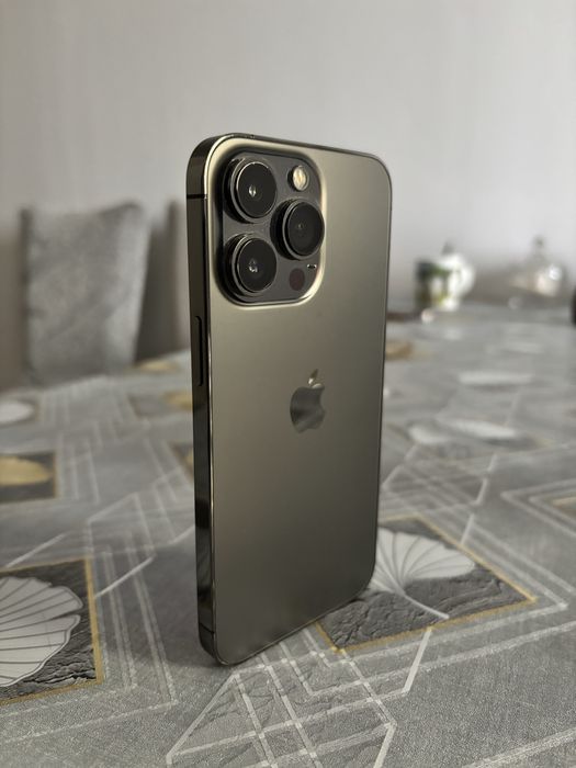 iPhone 13 pro 256 Black