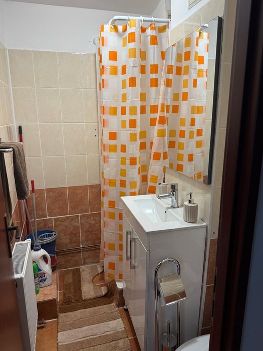 Garsoniera strada Nicopole nr 46 mobilata 
Aproape de Colina Universitatii si Hotel Casa Muresan