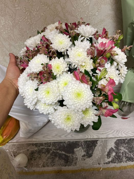 Продам цветы свежие