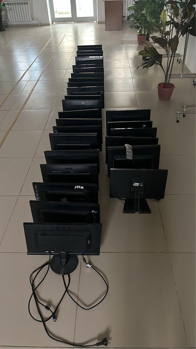 Мониторы 19-20д для офисов ,видеонаблюдение
