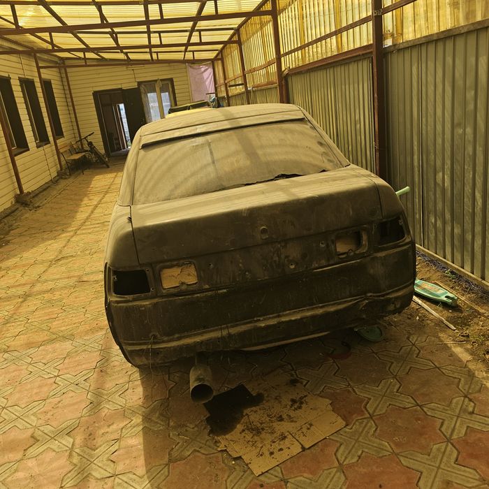 Продам ваз 2110 8 клап карбюратор