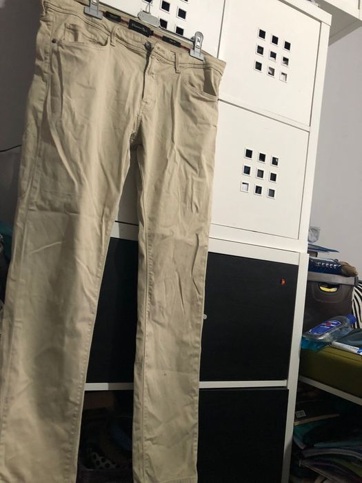 Pantaloni Massimo Dutti nr 46