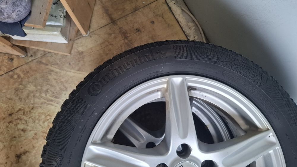 Cauciucuri + Jante de iarnă Continental 185/60 R15 T