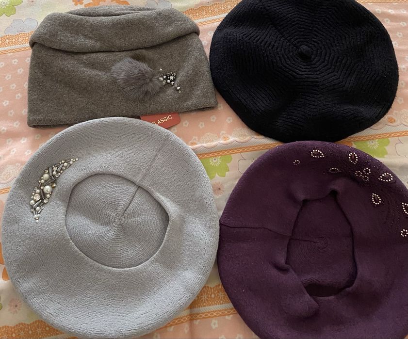 Продам шапки и беретки в хорошем состоянии