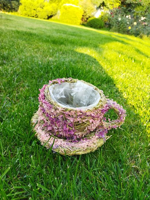 Кашпо декоративное