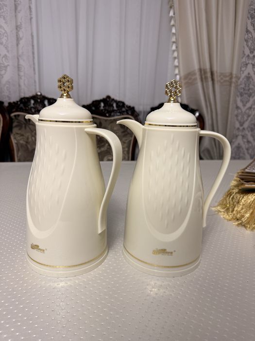 Чайники термос для гостей новые