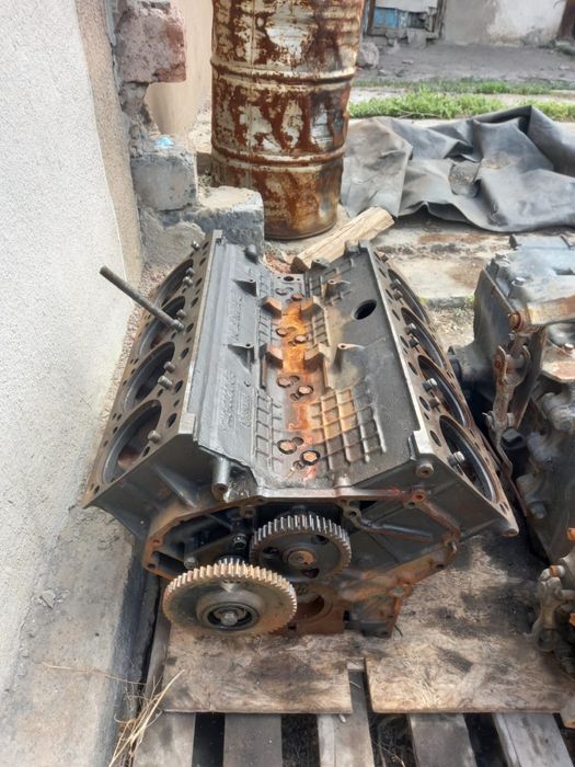 Продаеться Запчасти на Камаз