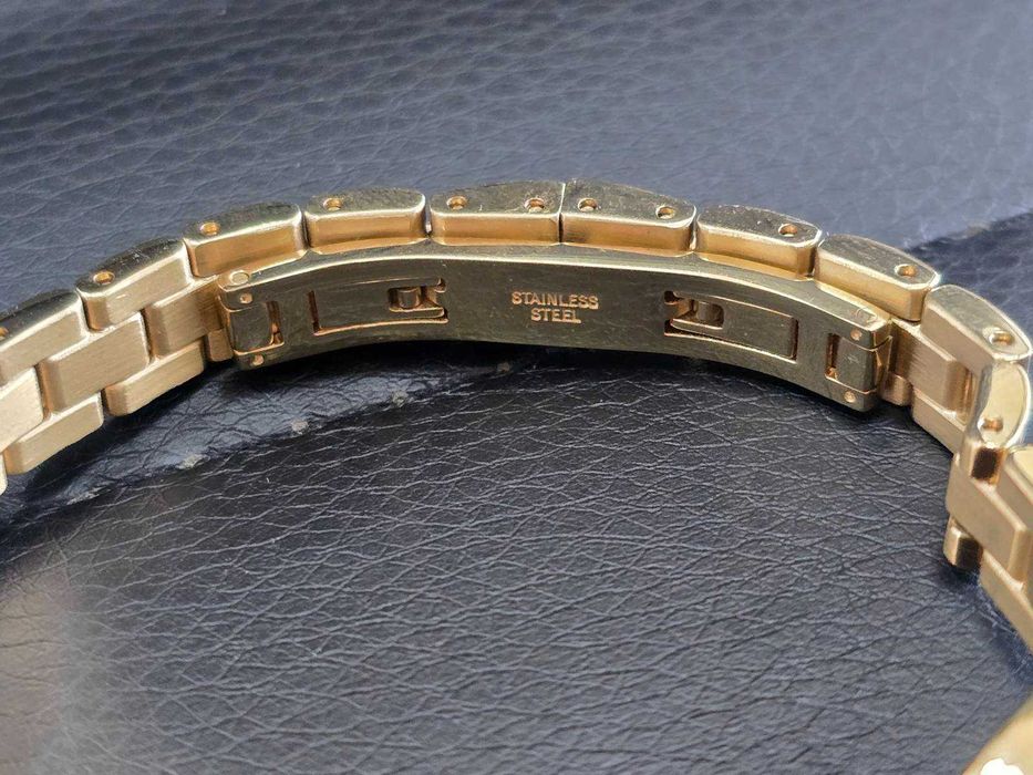 Дамски Часовник Versace Medusa Stud Icon VERF006 18