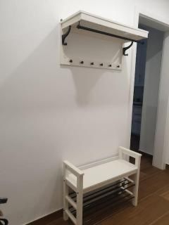 Cuier si pantofar in stare perfecta ca noi