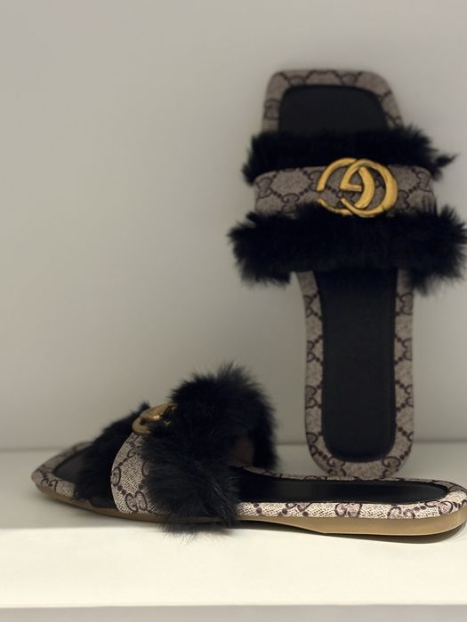 Дамска чехли на gucci