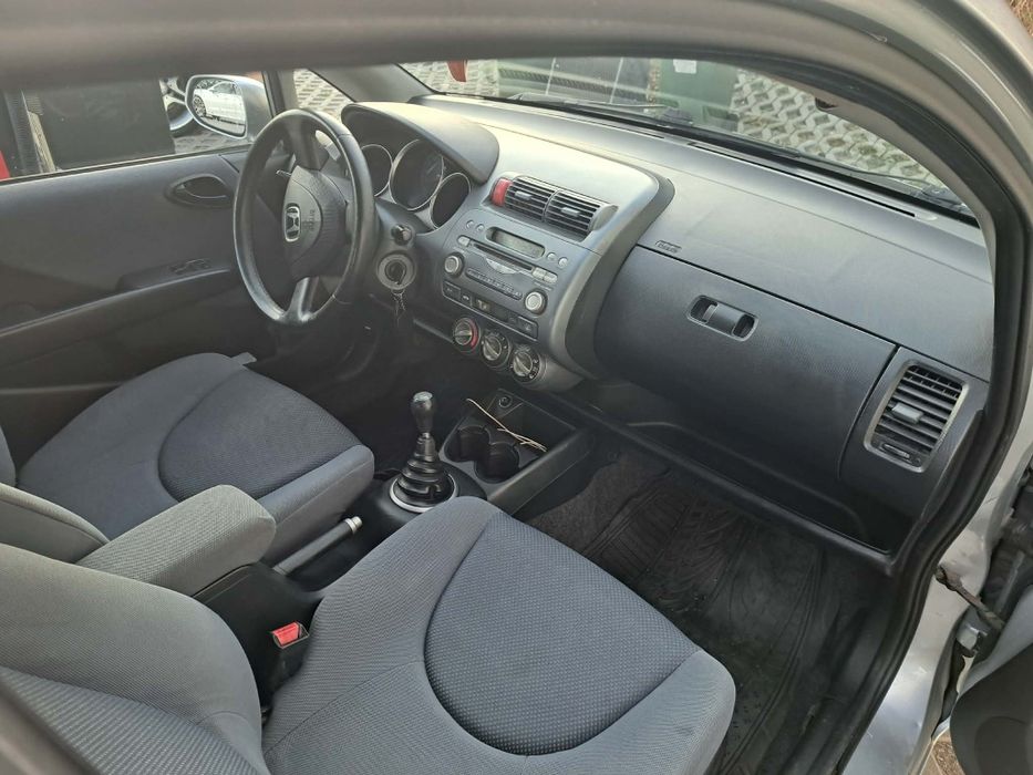 Honda jazz 1.2 бензин