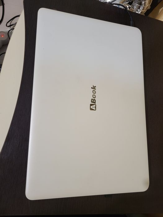 ‼️Oferta ‼️Laptop I3 gen 7 - SSD