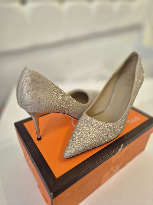 Туфли почти новые