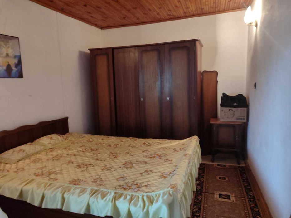 Къща около градски парк Добрич