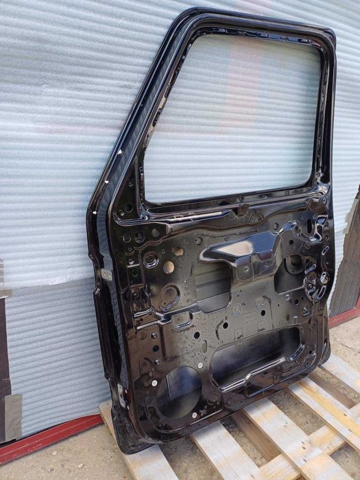 врата предна дясна Mercedes G klass W463 модел 2018-2025 г. #1007V