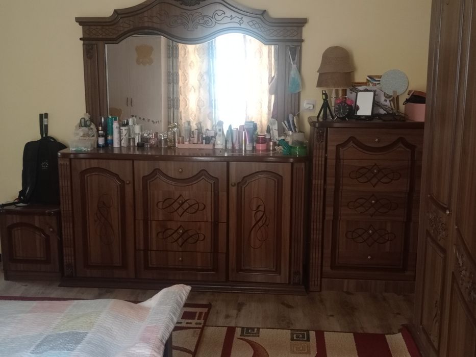 Спальный гарнитур