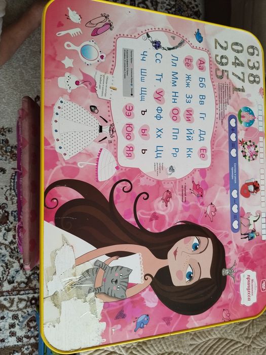 Продам детский столик со стульчиком