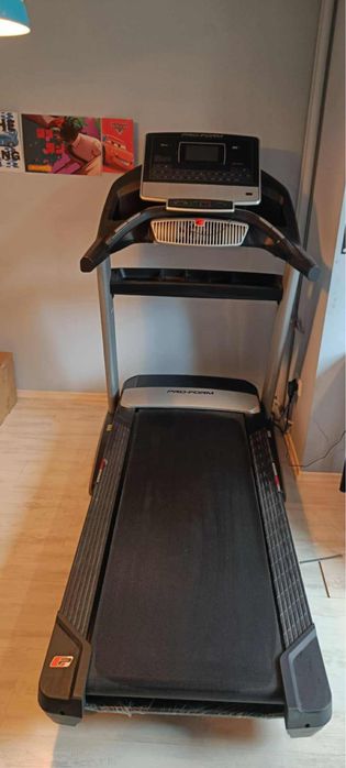 Сгъваема бягаща пътека ProForm Pro2000