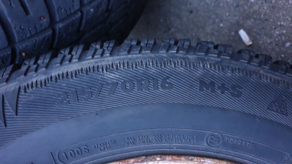 Джанти 16 5х114.3 с гуми 215 70 16