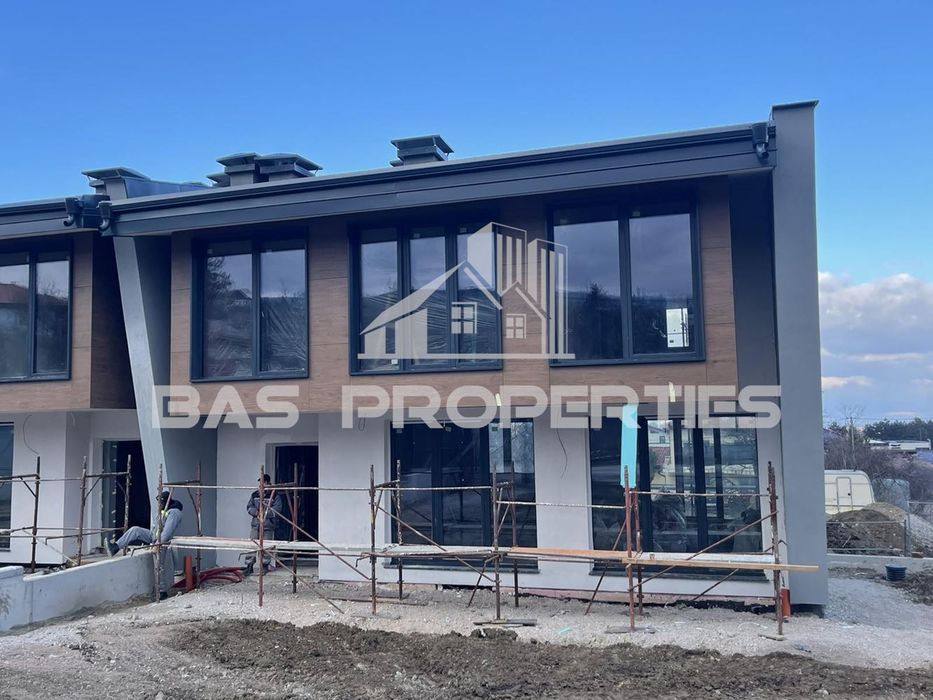 Продава се Къща в с. Панчарево, Област София-град - 253 кв.м за 2000 €/кв.м - Снимка #9