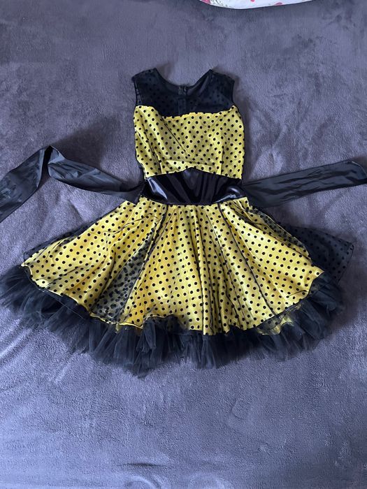 Дамска официална рокля