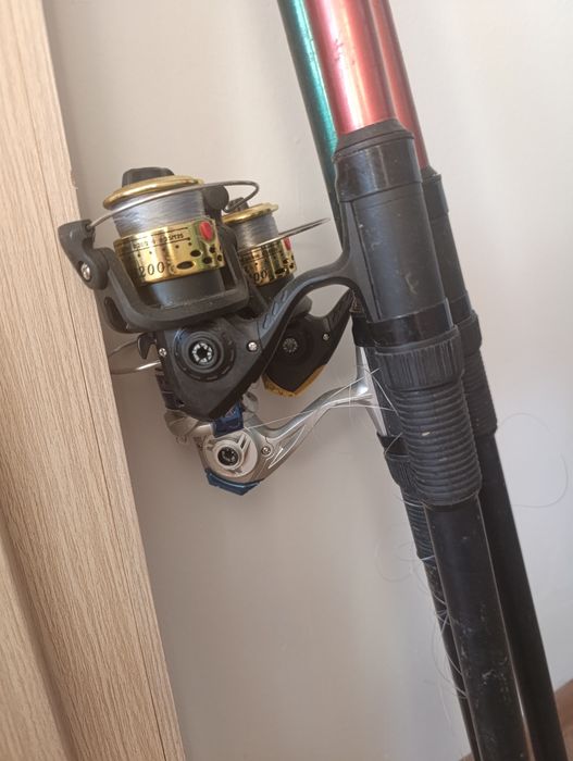 Продам удочки 3 шт. для рыбалки