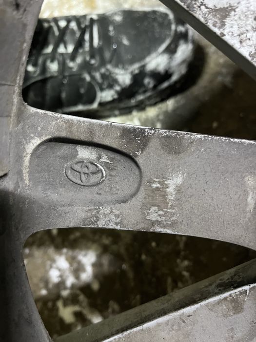 Диска r17  камри