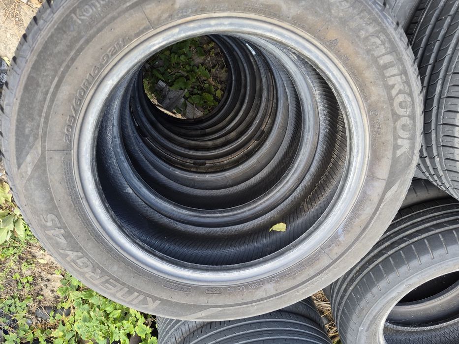 2бр. 205 60 16 Hankook всесезонни.