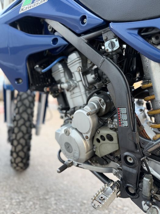 Kawasaki d-tracker 250