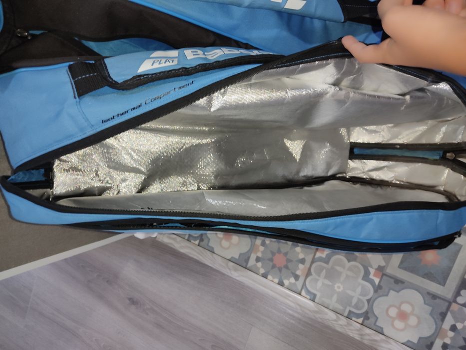 Продам теннисную сумку