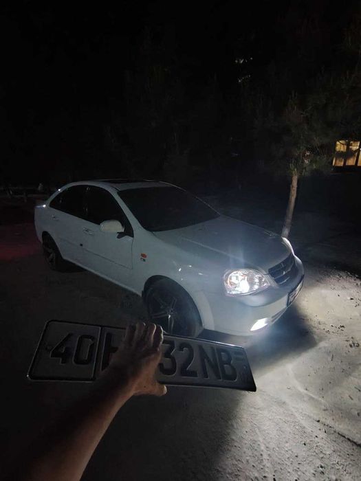 Chevrolet Lacetti / Gentra 2010 — 3