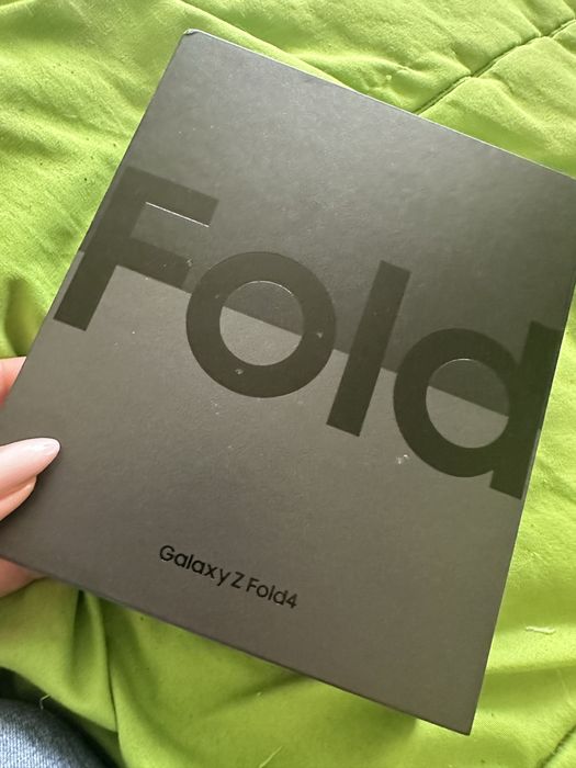 Samsung galaxy fold 4