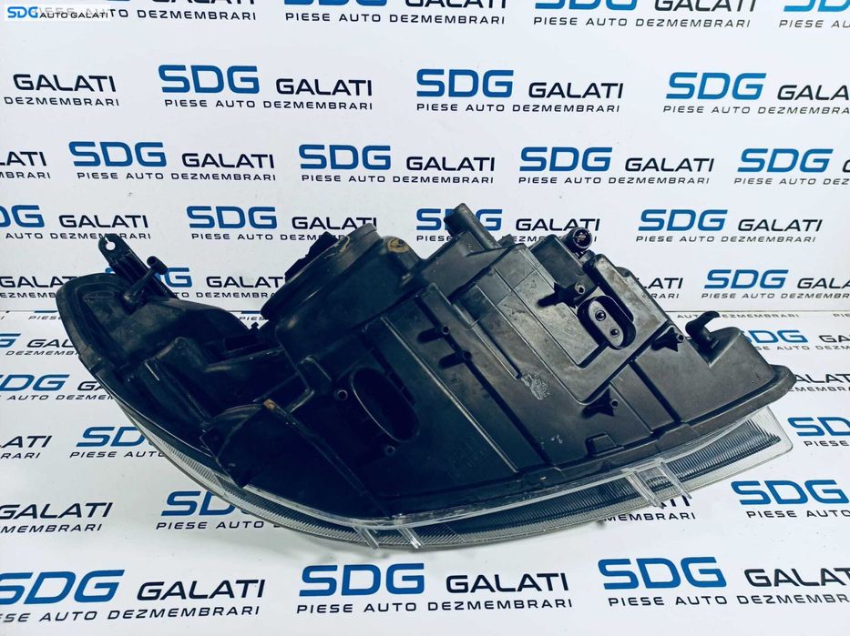 Far Stanga cu Lupa FARA Xenon Saab 93 9-3 2008 - 2012 Cod P12842043 [L1563]