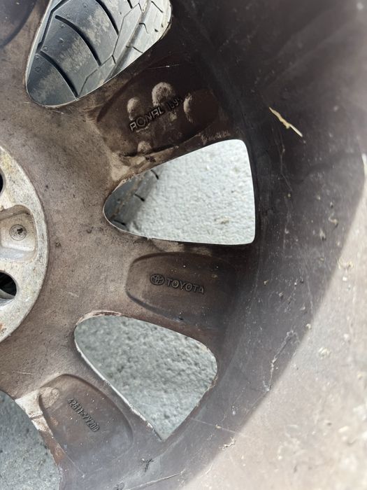 Джанти с гуми 17 , тойота