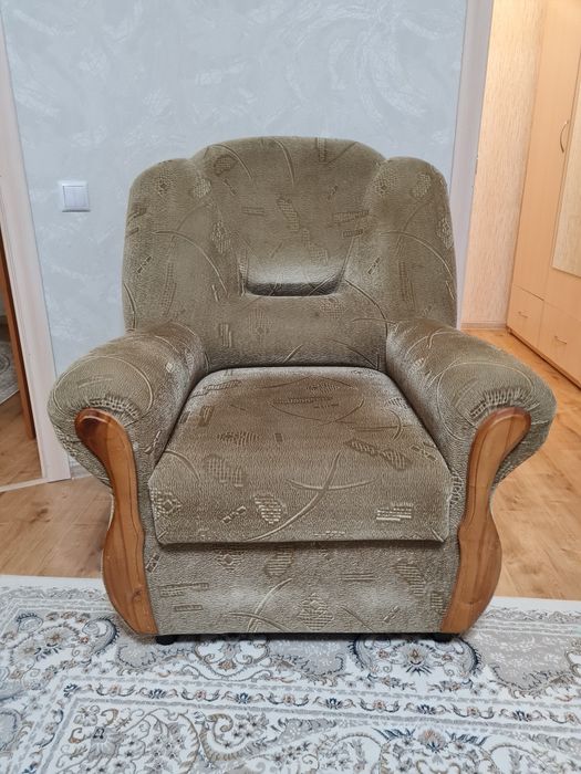 Продаю Кресло б/у