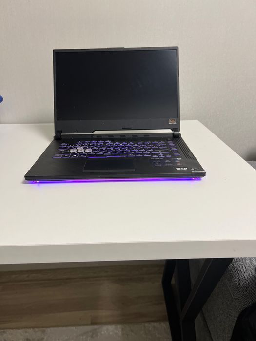 Игровой ноутбук ASUS ROG STRIX