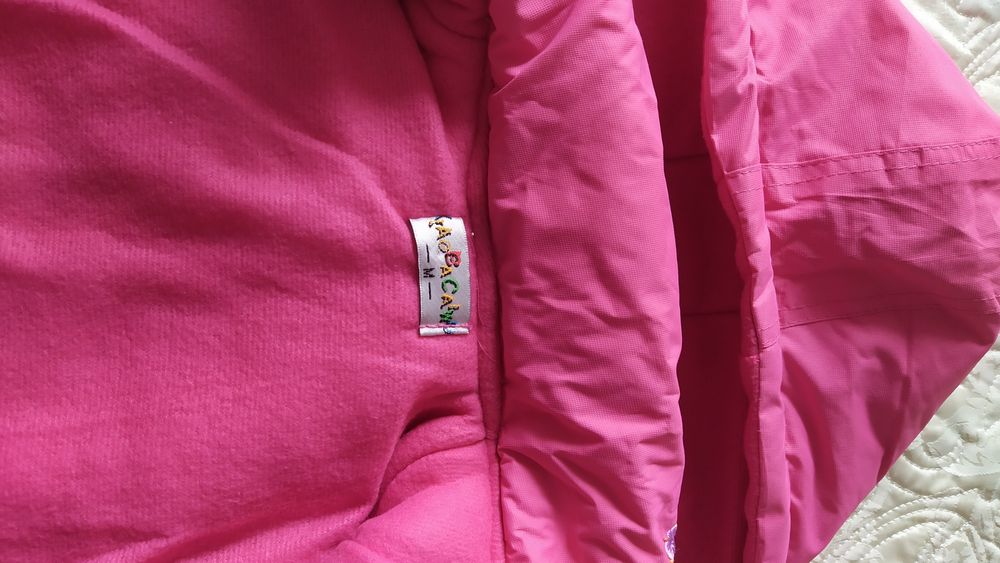 Продаю тепленький костюм для девочки