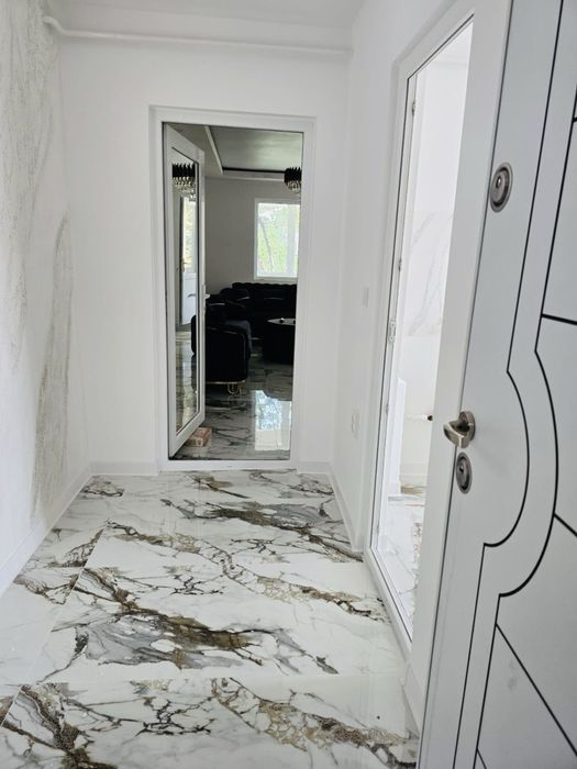 Proprietar !Apartament 3 camere si 2 balcoane !
