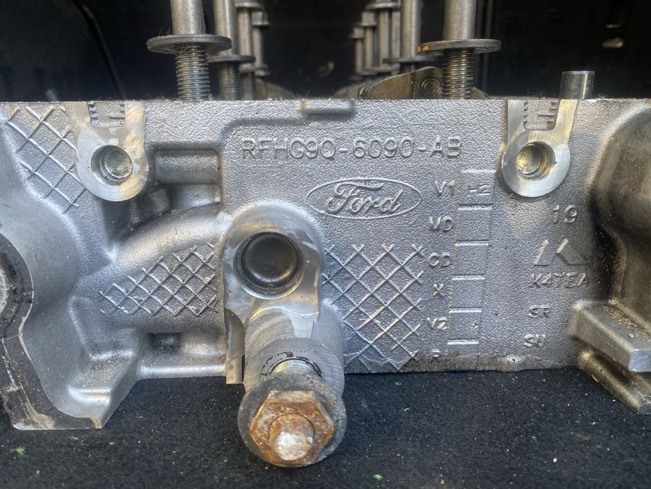 Разп валове цилиндрова глава Ford Transit Custom 2.0L EcoBlue